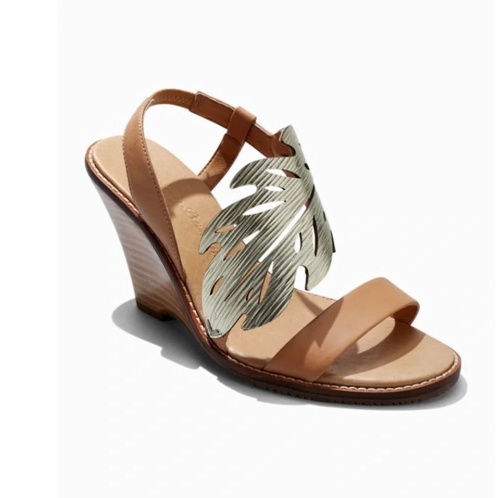 Tommy Bahama Plumeria Leather Wedge Sandals Size 6.5_2